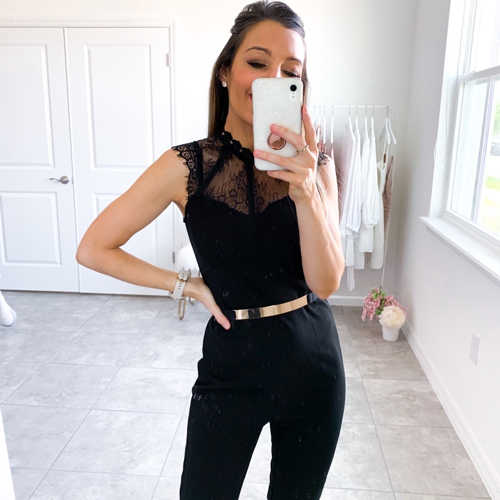 Black Sleeveless Contrast Lace Cocktail Jumpsuit - Picture 10 of 13